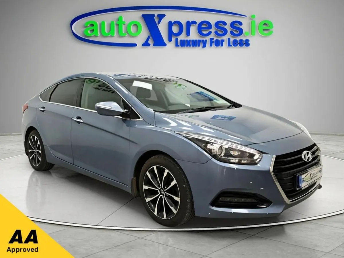 Hyundai i40 Salon Executive, Reversing camera - Image 1