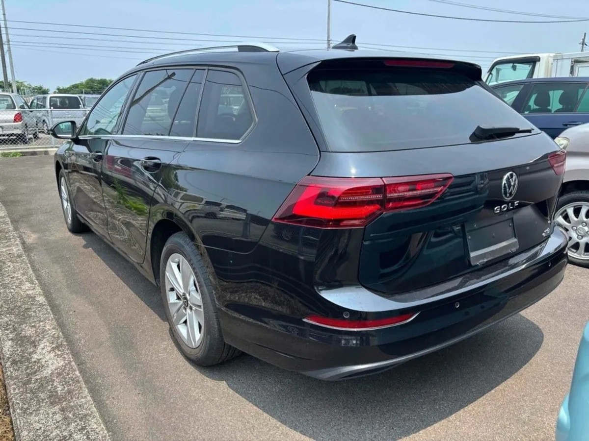 Volkswagen Golf ETSI ACTIVE - FACTORY ALLOYS - PAD - Image 2