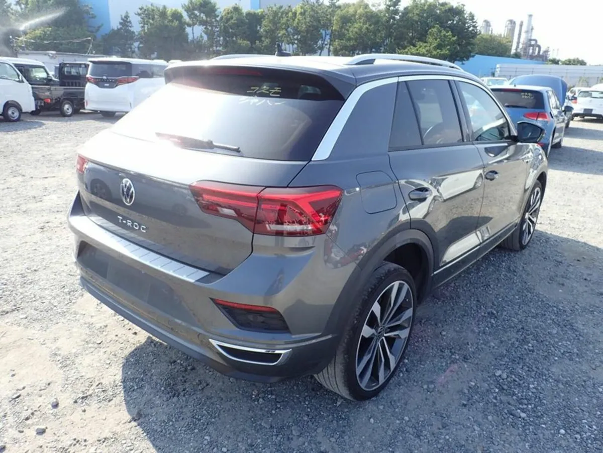 Volkswagen T-Roc 2.0 R-LINE - Image 4