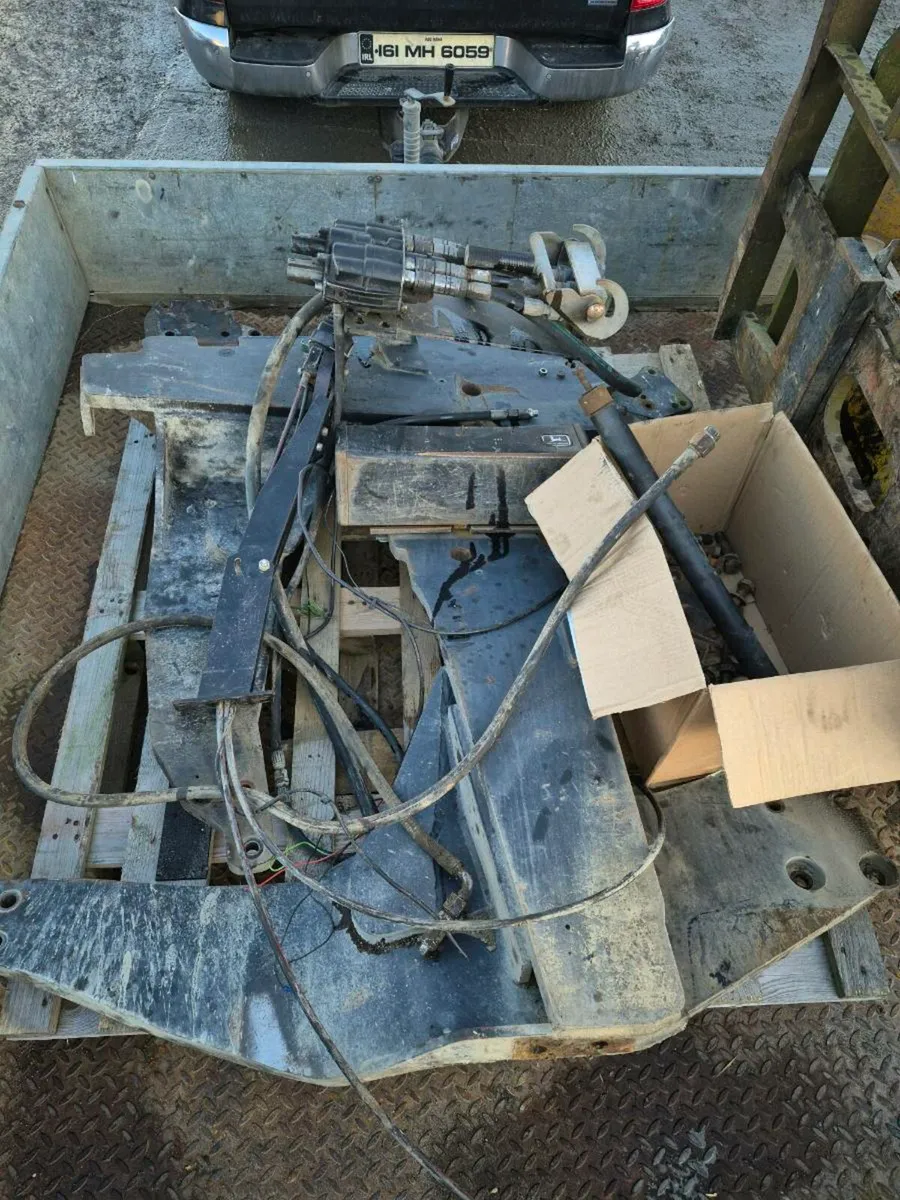 Loader brackets to suit Case CVX - Image 2