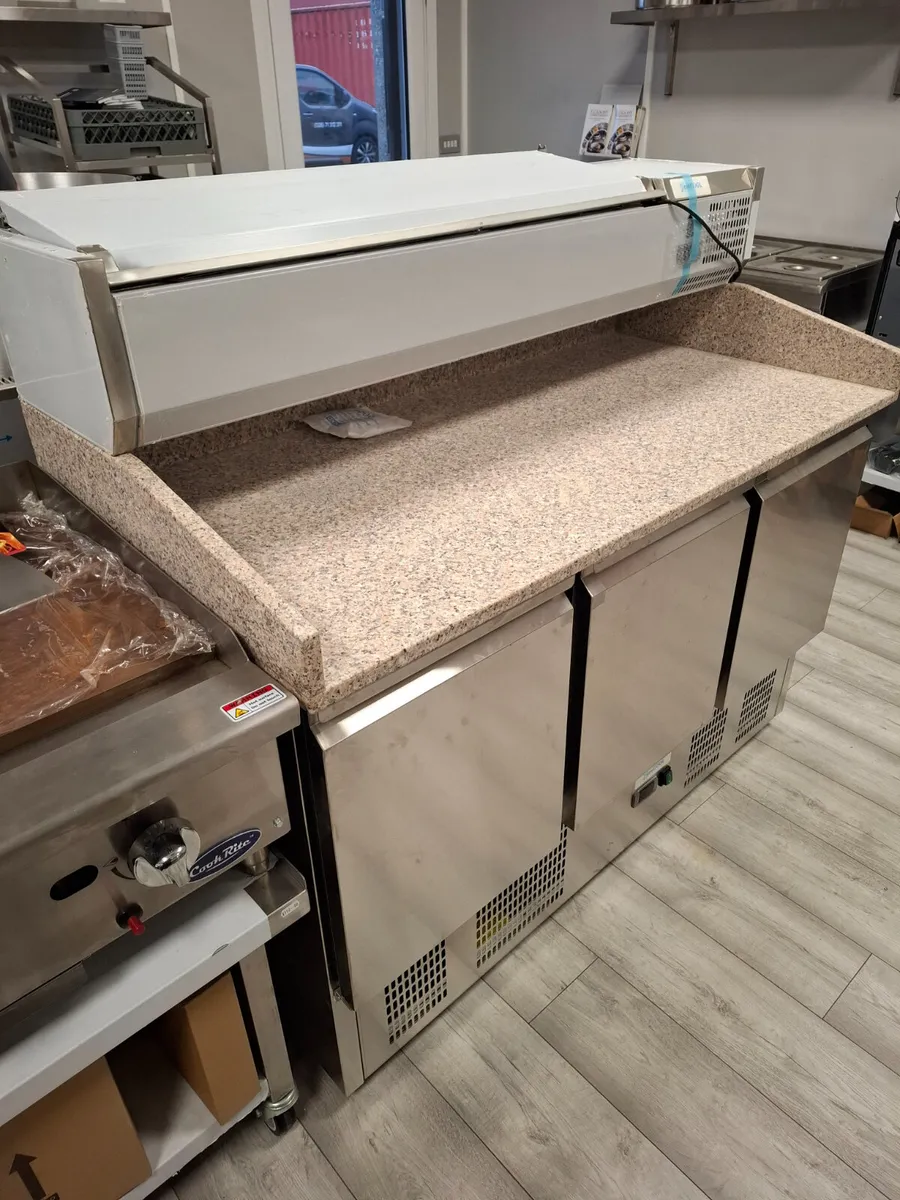 Granite Top Pizza Prep Counter With Cold Topper - Image 1
