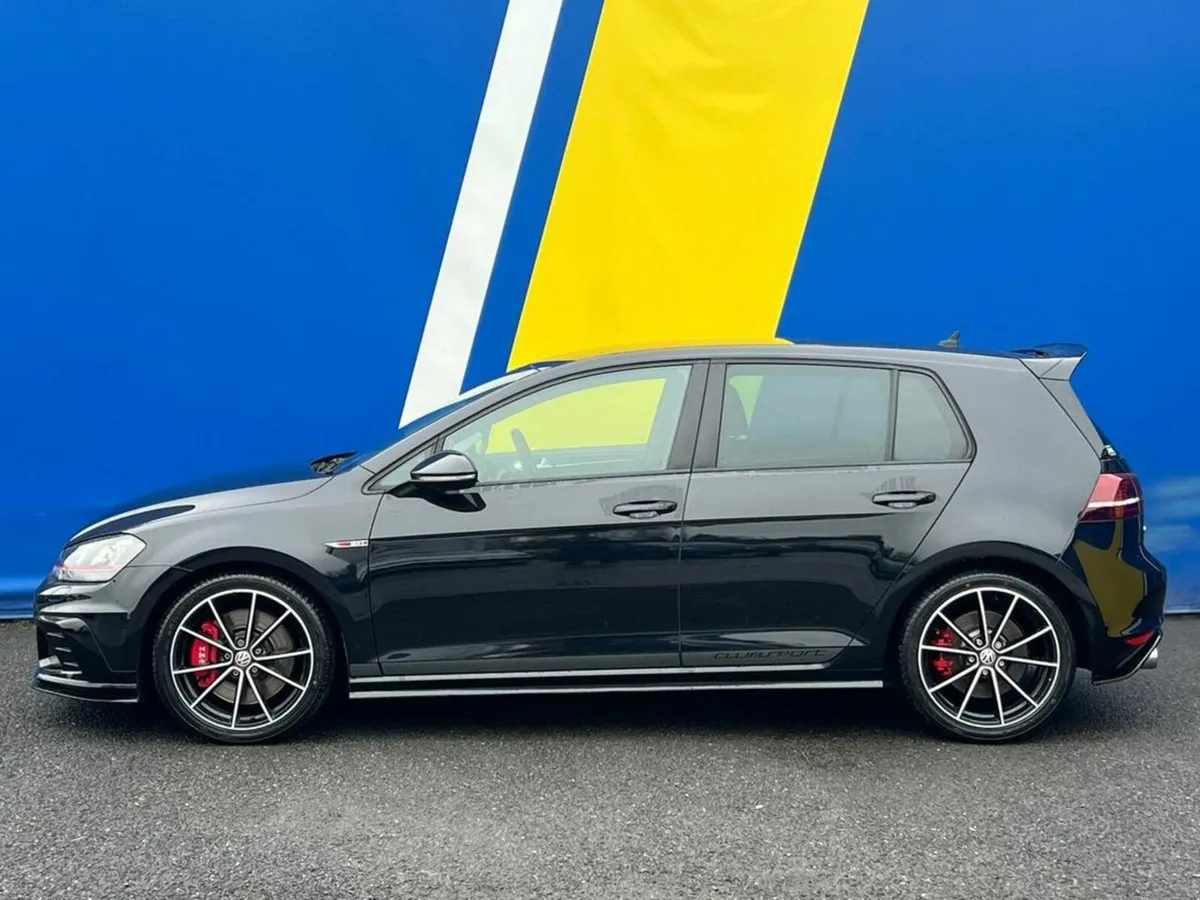 Volkswagen Golf GTI CLUBSPORT STREET EDITION 2.0 T - Image 3