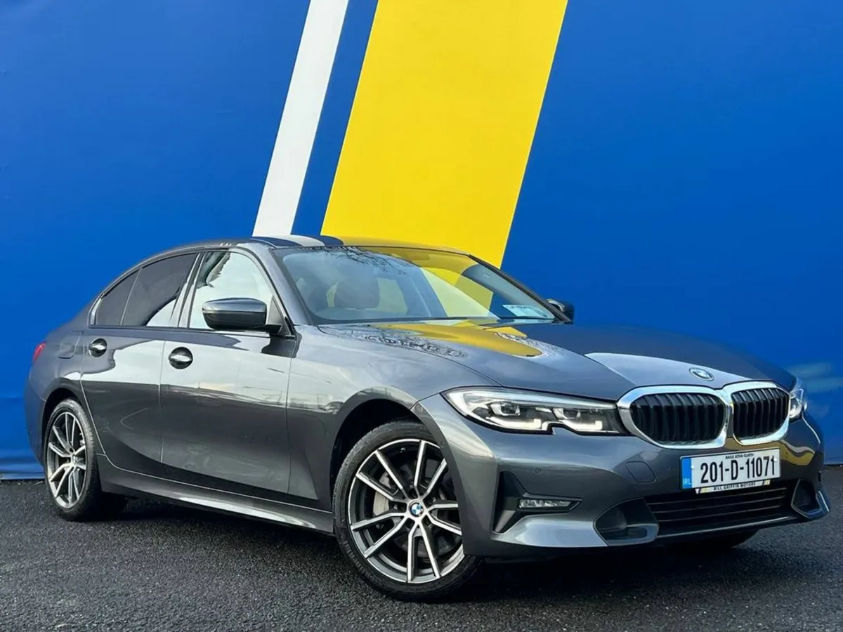 BMW 3-Series 330e SPORT 2.0 HYBRID // SERVICE HIST - Image 1