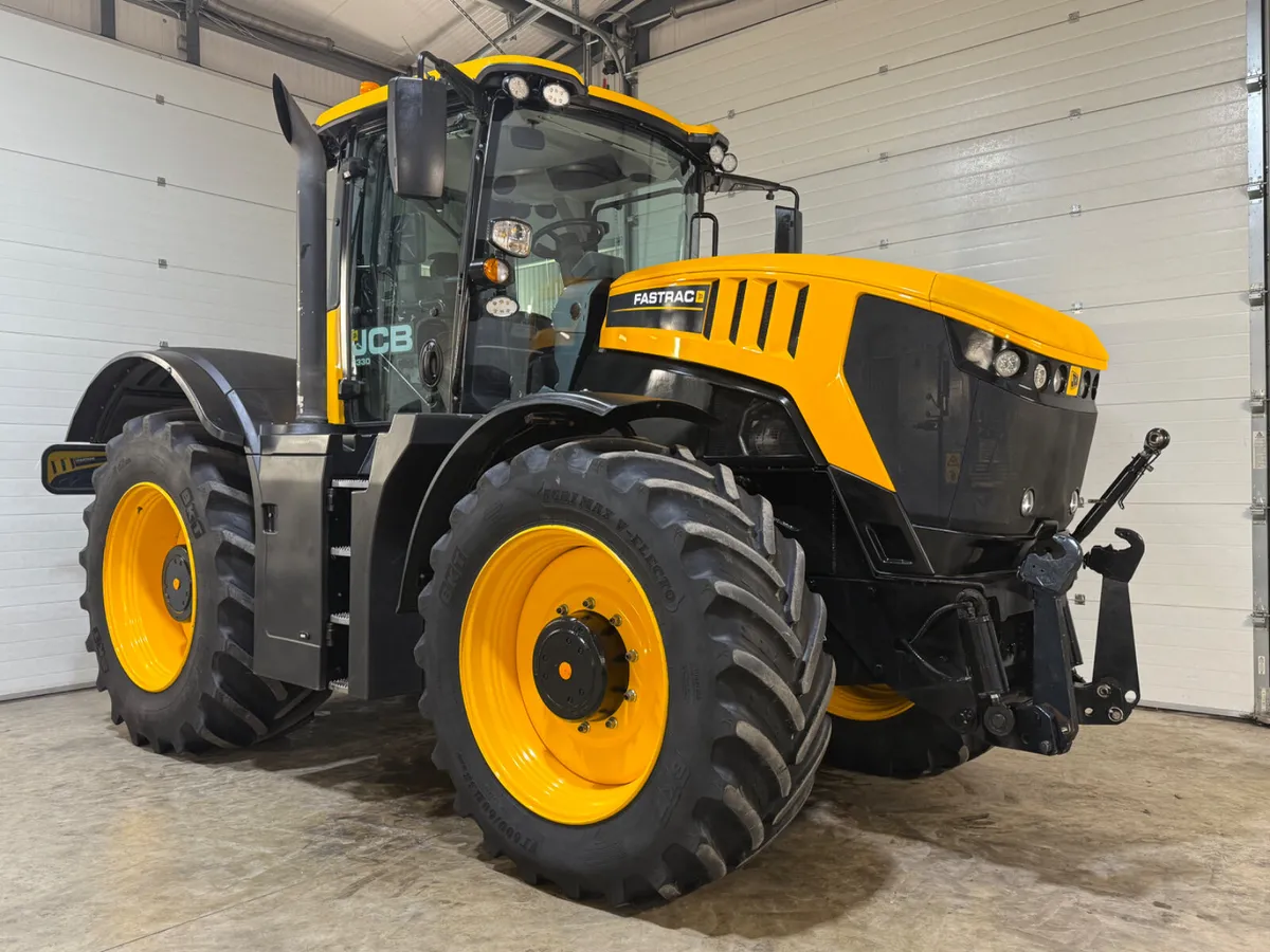 JCB 8330 Fastrac - Image 1