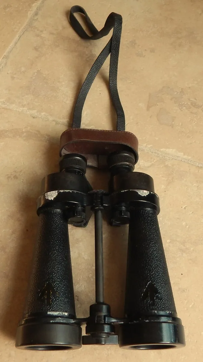 WW2 Barr & Stroud 7X CF41 Military Binoculars - Image 3