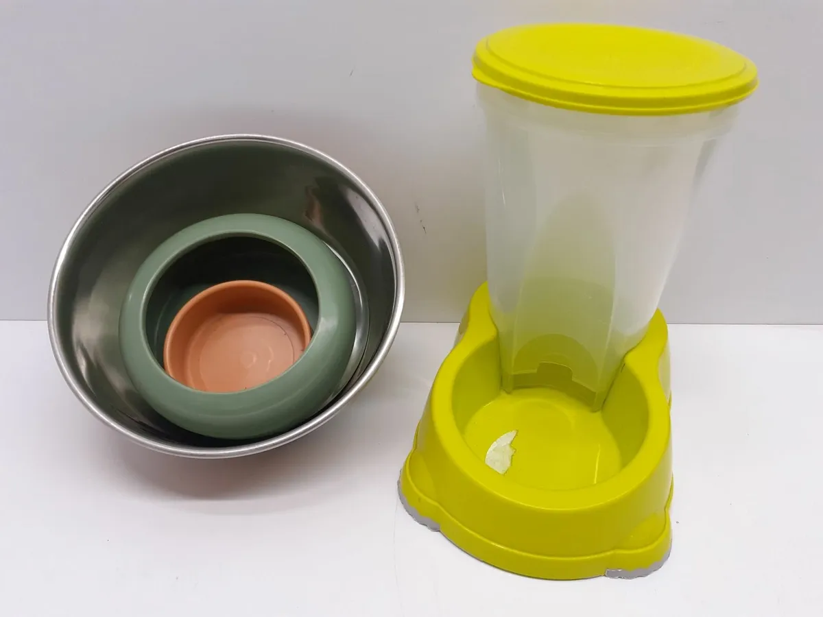 Online Auction Of A Goodie box & More! - Image 4