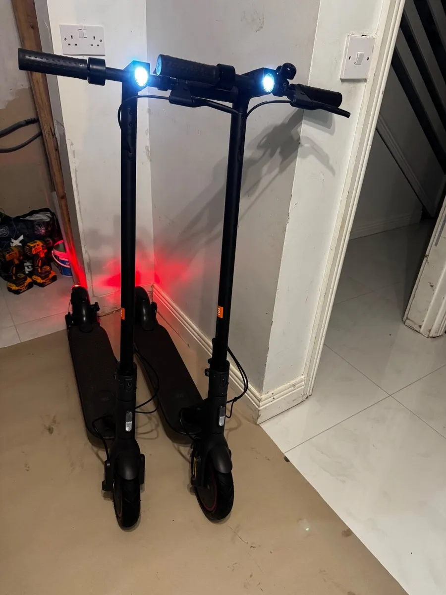 Electric scooter x2 - Image 4