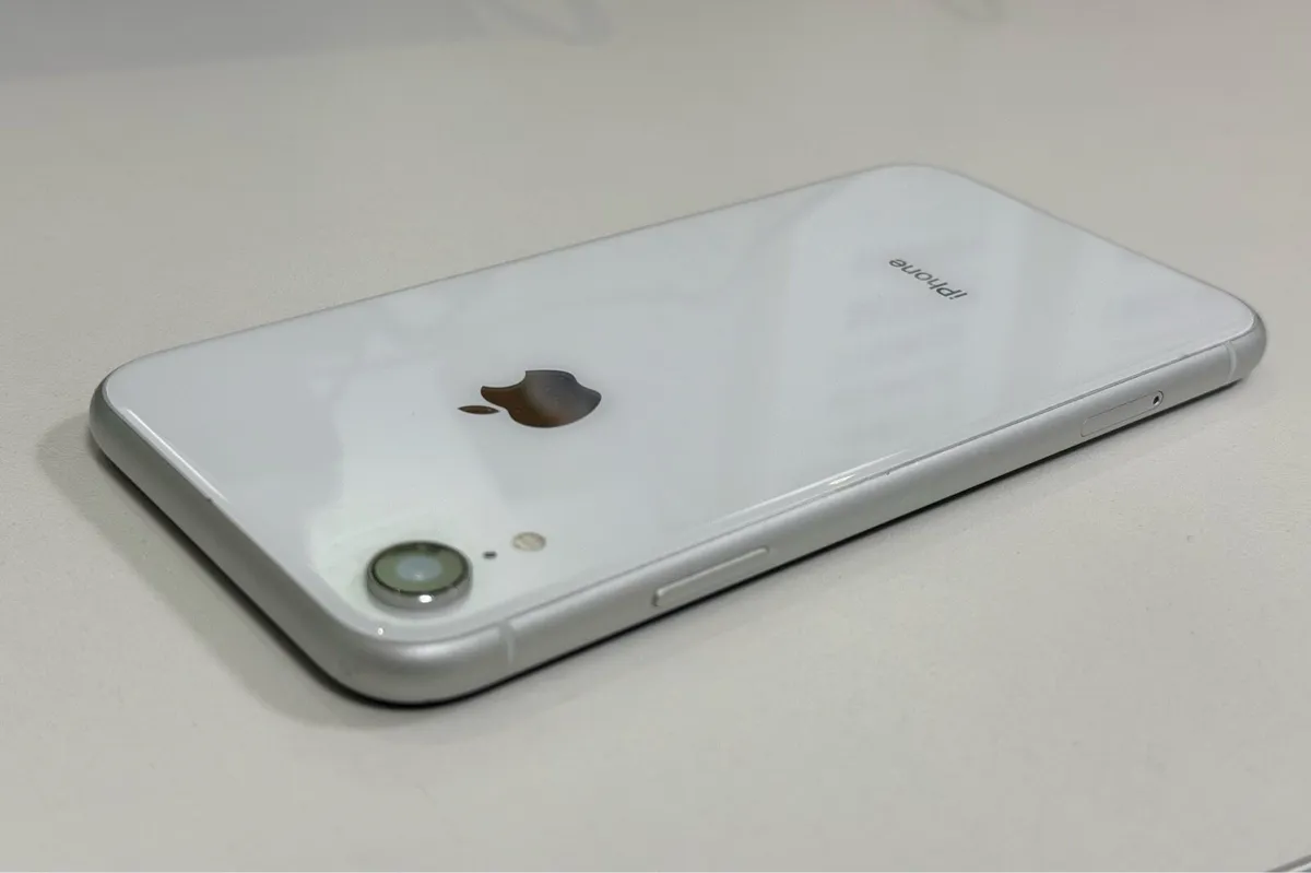 Apple iPhone Dual Physical SIM - Image 3