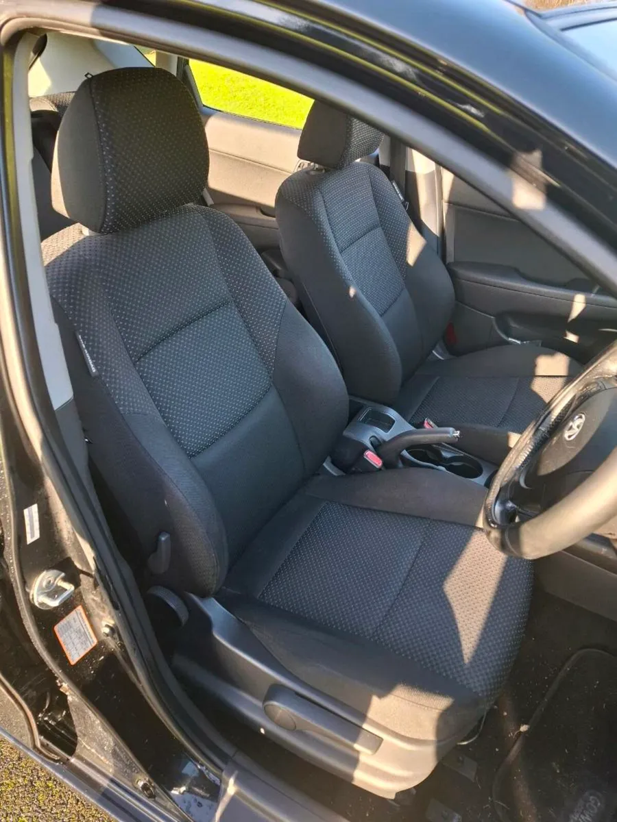 Hyudai i30 - Image 4