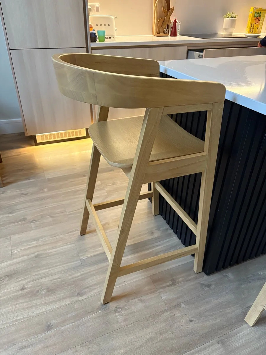 Laura James (Ella) Bar Stool - Image 3