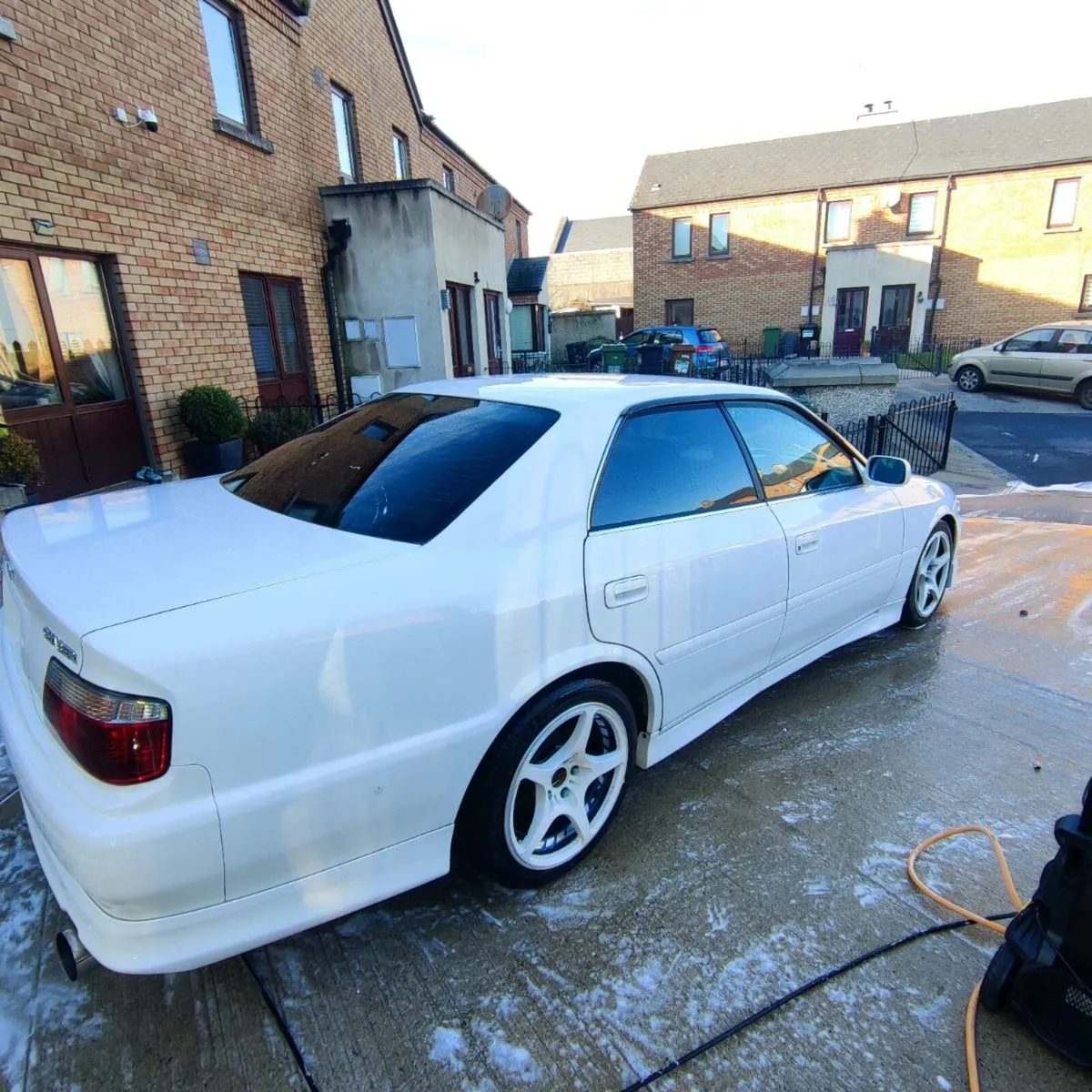 Toyota Chaser v 5 speed manual - Image 2