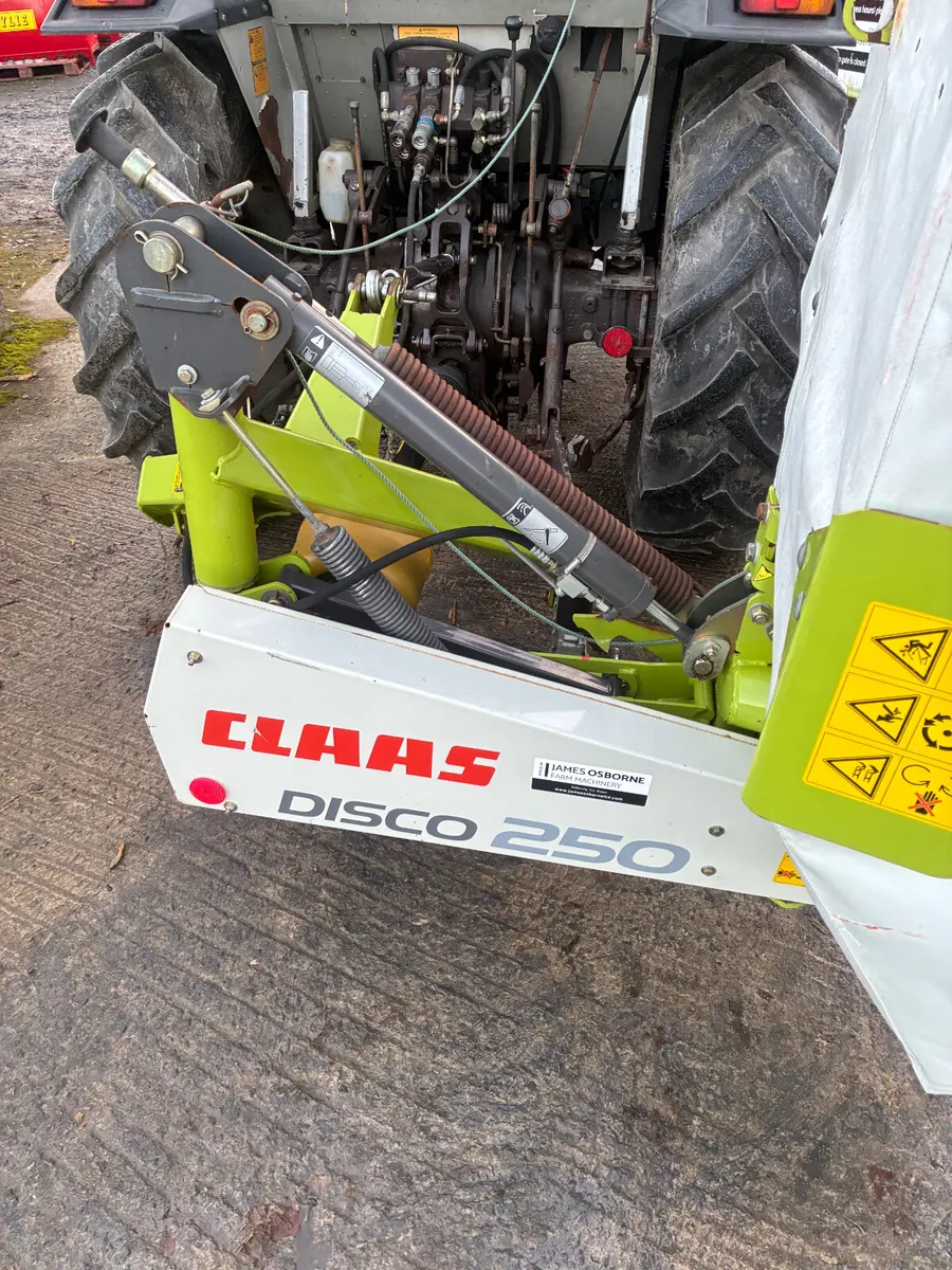 Class Disco 250 Mower - Image 2