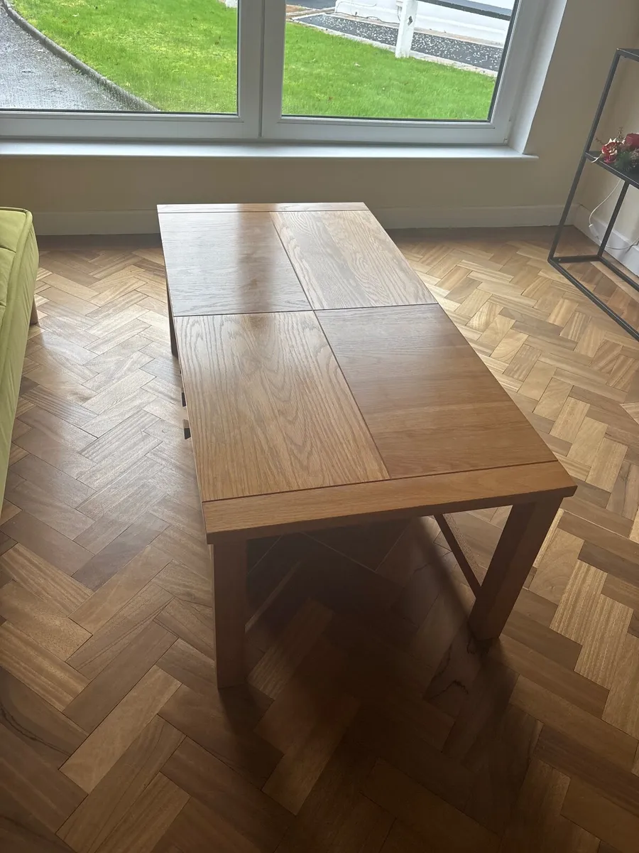 Solid Oak Coffee table - Image 1