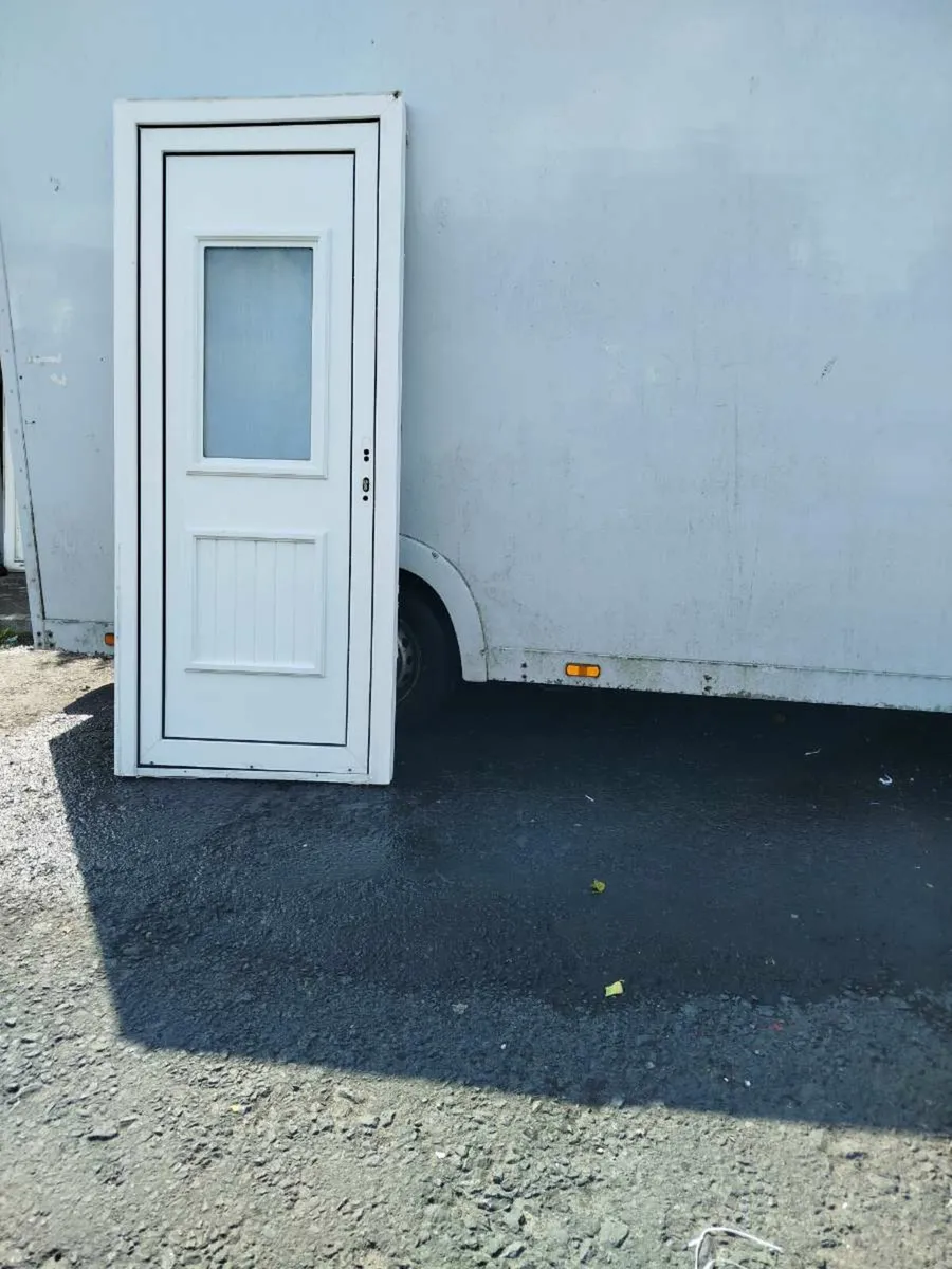 ✅ HIGH QUALITY DOOR AVAILABLE ✅ - Image 1