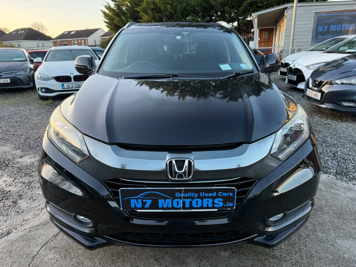 2014 Honda Vezel  1.5 HYBRID AUTO - Image 3