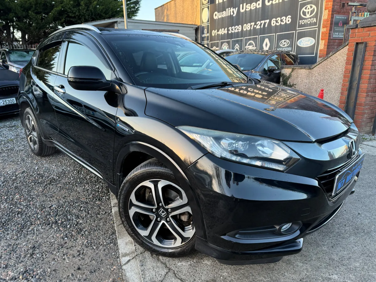 2014 Honda Vezel  1.5 HYBRID AUTO - Image 1