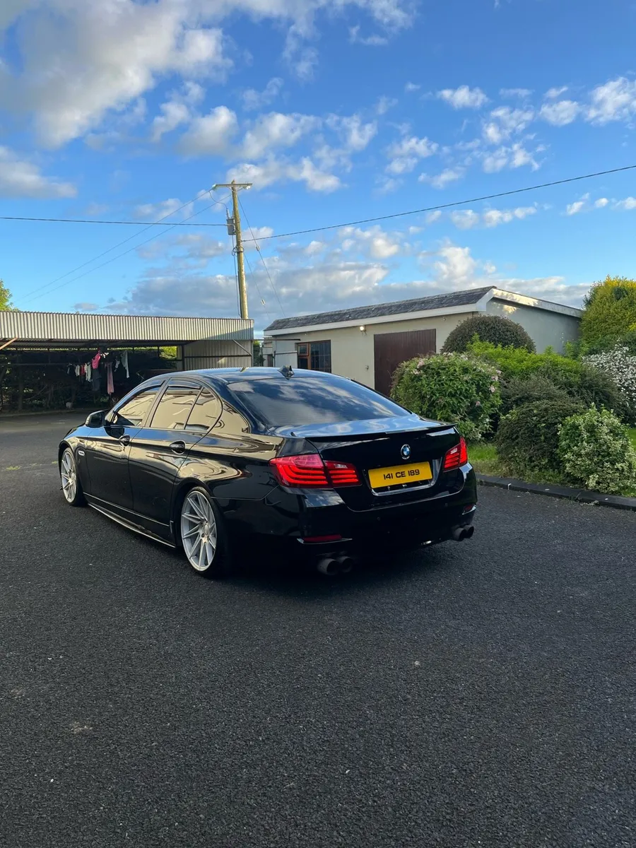BMW 520d - Image 2