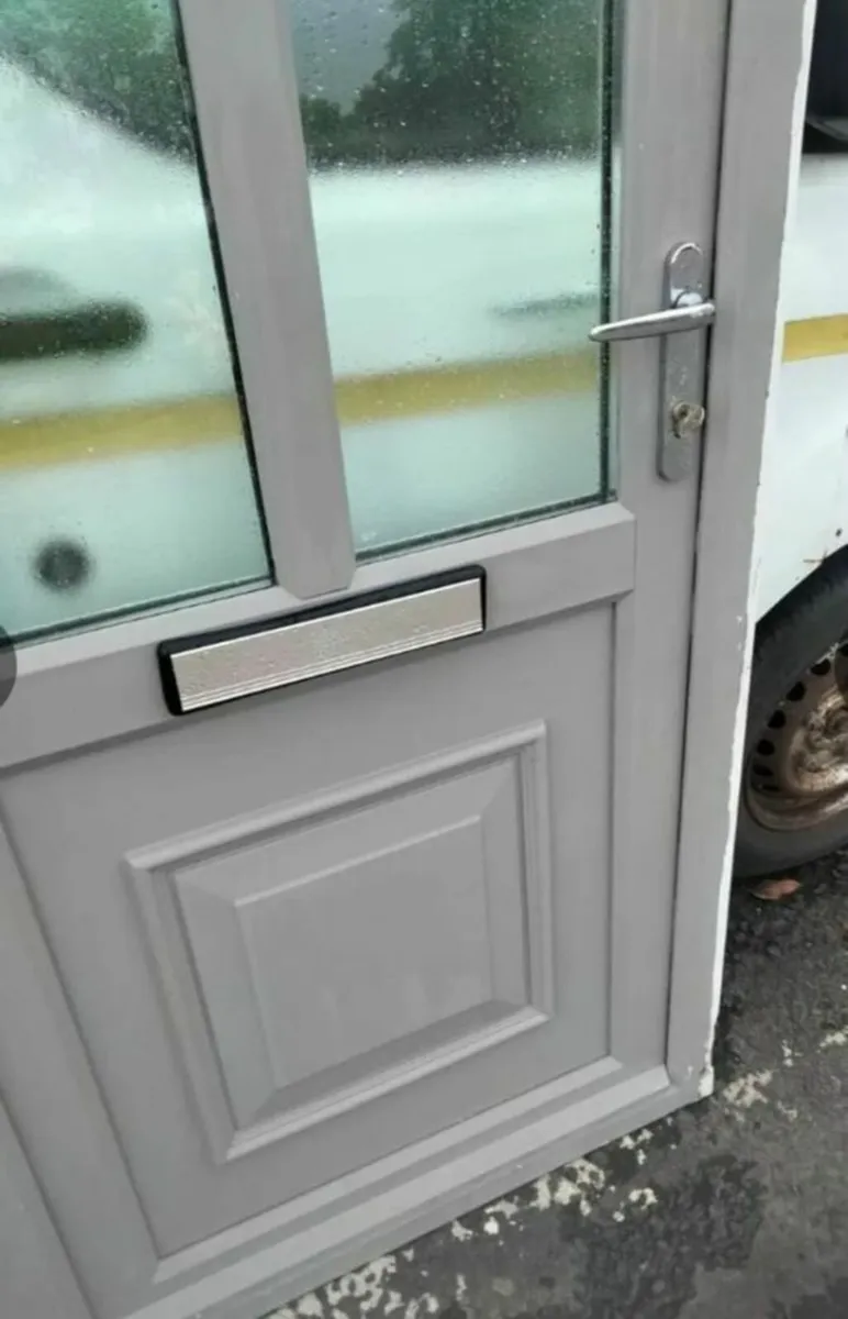 ✅ HIGH QUALITY DOOR AVAILABLE ✅ - Image 2