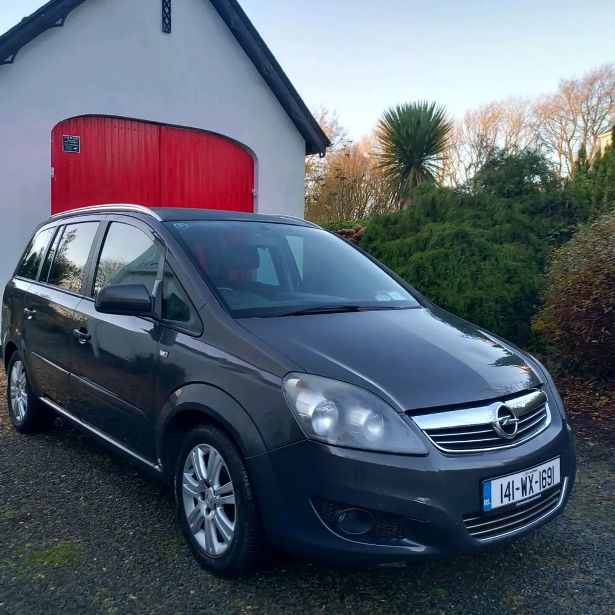 Open Zafira Club 1.7D manual 6 speed 7 seats - Image 1