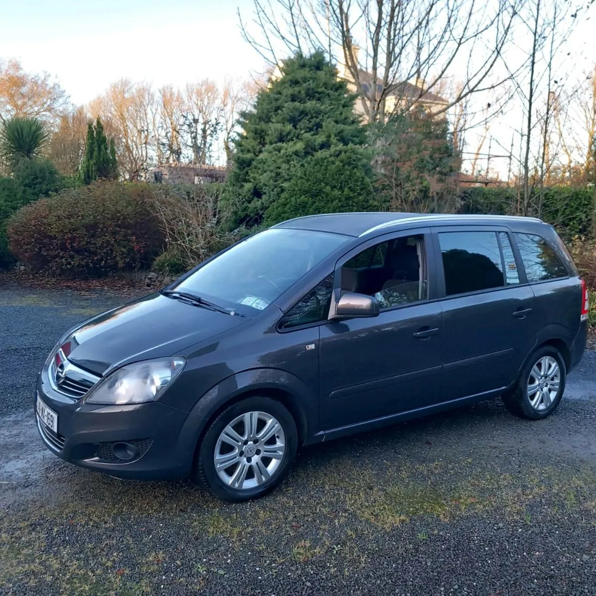 Open Zafira Club 1.7D man 6 speed 7seat w/NCT - Image 1