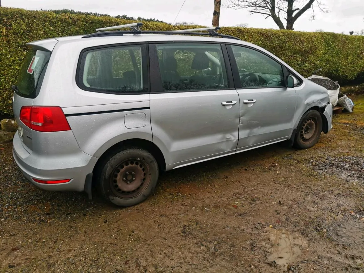 12 VW Sharan 2.0TDI - Image 4