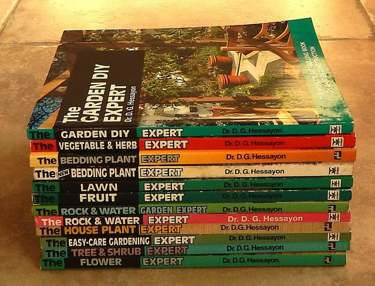 Collection of 12 Gardening Books by Dr DG Hessayon - Image 4