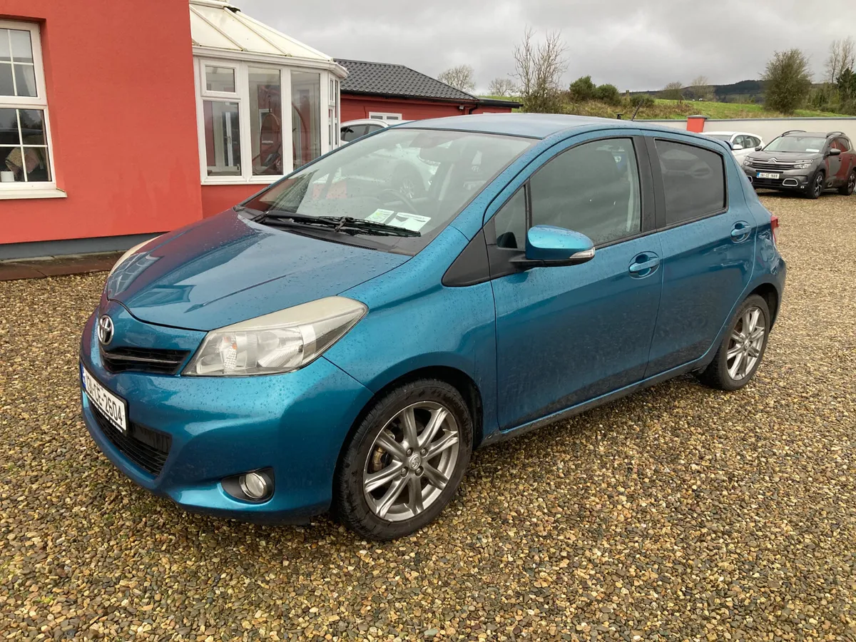 Toyota Yaris 2013 petrol 1.3 dual vvti - Image 2