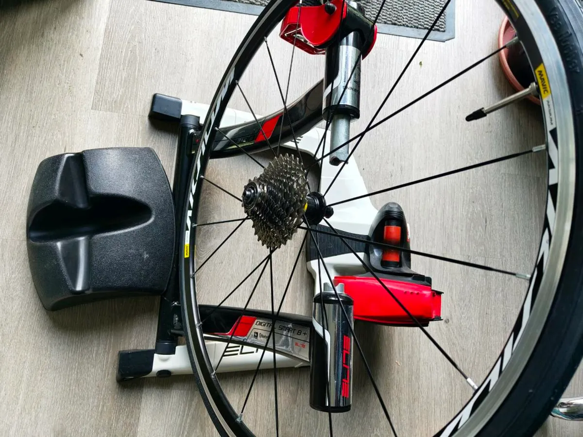 Elite Qubo Digital Smart B+ Bike Trainer - Image 1