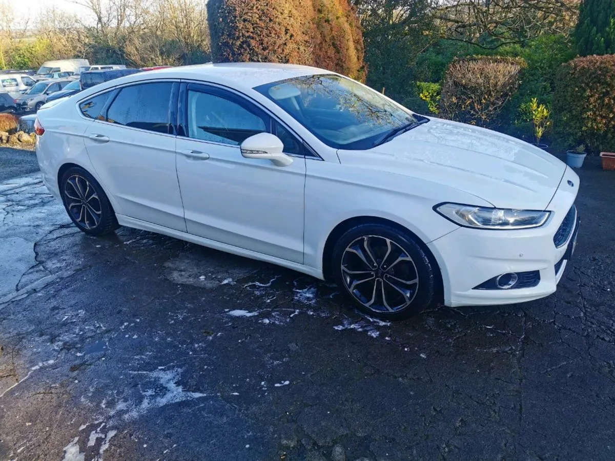 2015 Ford Mondeo - Image 1