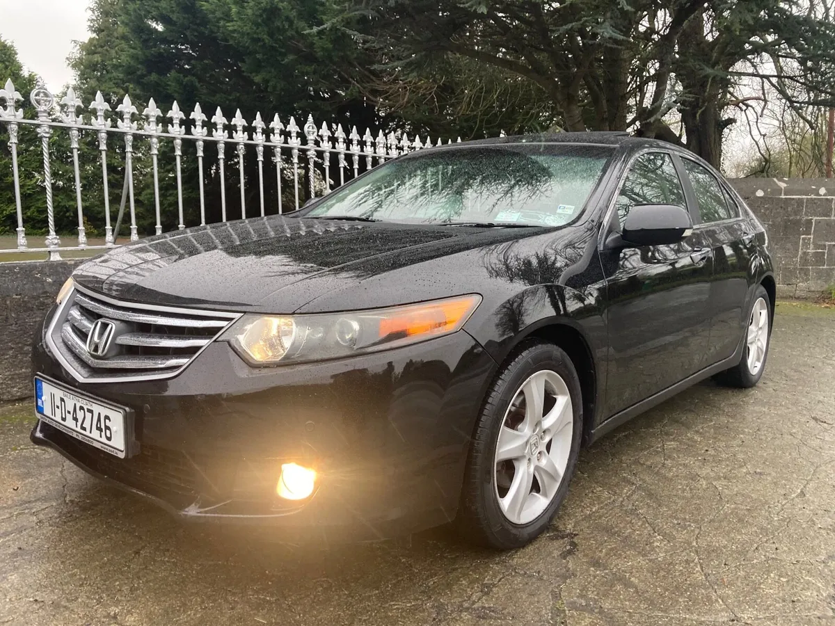 2011 Honda Accord EX Diesel Immaculate - Image 1
