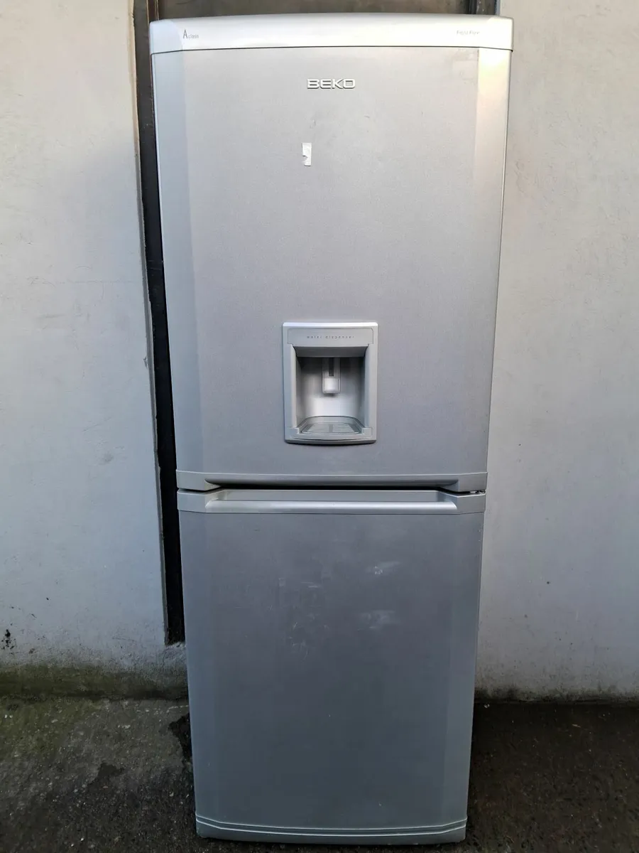 FRIDGE AND FREEZER FULL FROST FREE - Image 1