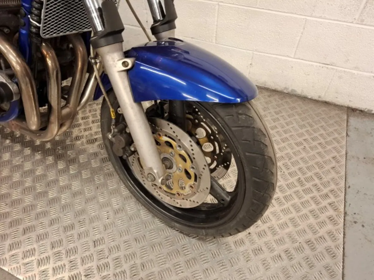 Suzuki bandit 600 2002 - Image 4