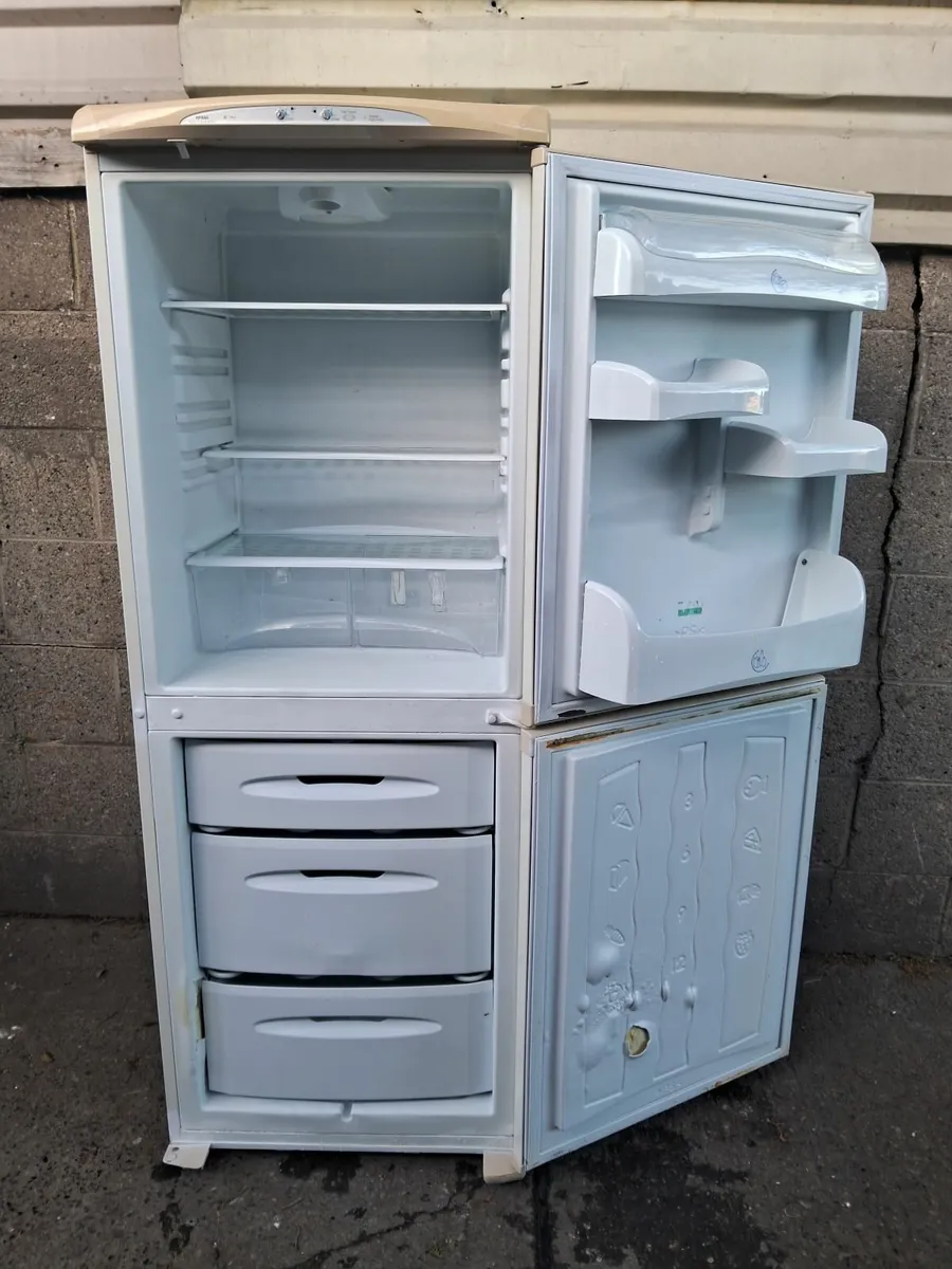 FRIDGE AND FREEZER - Image 3