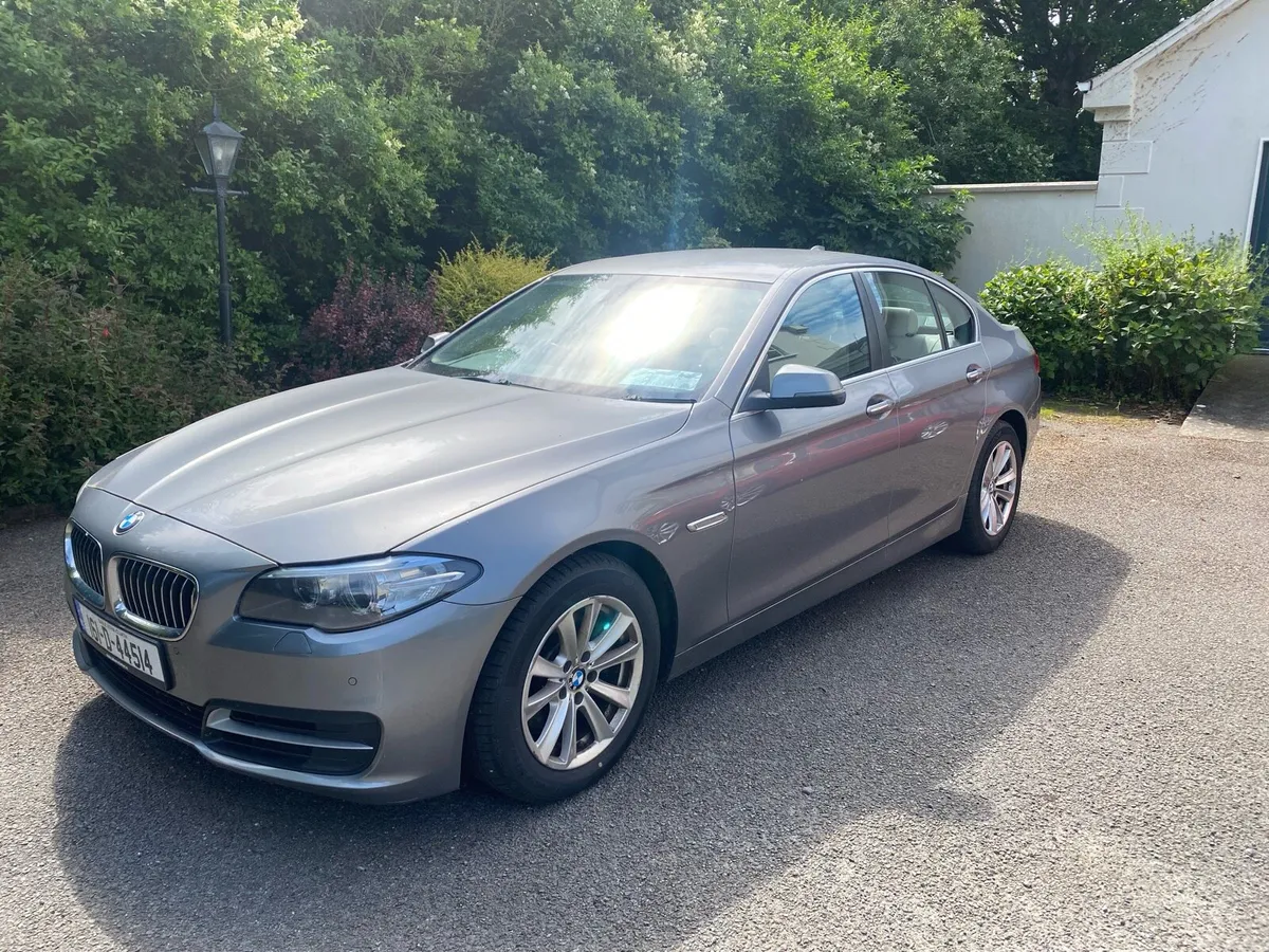 BMW 5-Series 2016 - Image 2