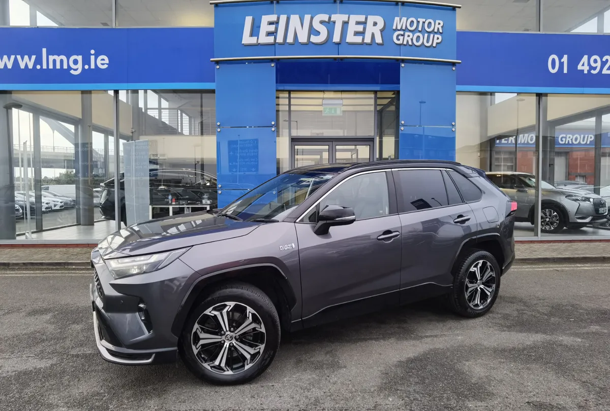 TOYOTA RAV4 2.5 AWD DYNAMIC AUTOMATIC PHEV - Image 1