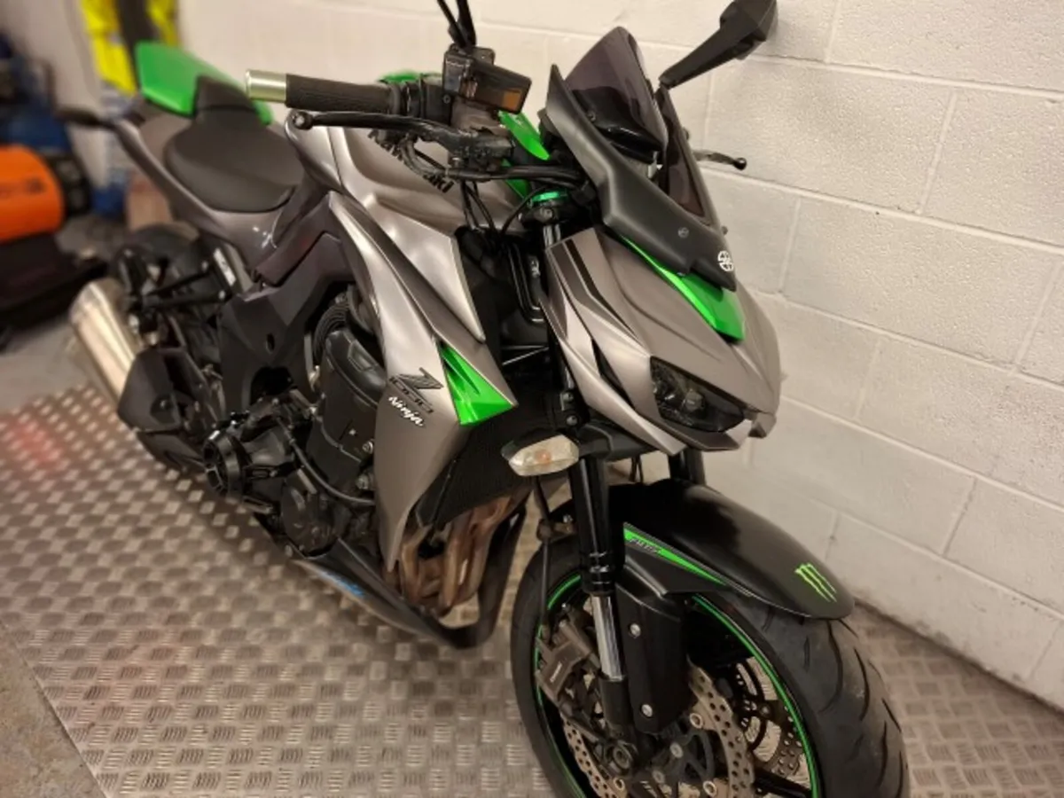Kawasaki Z1000  2016 - Image 2