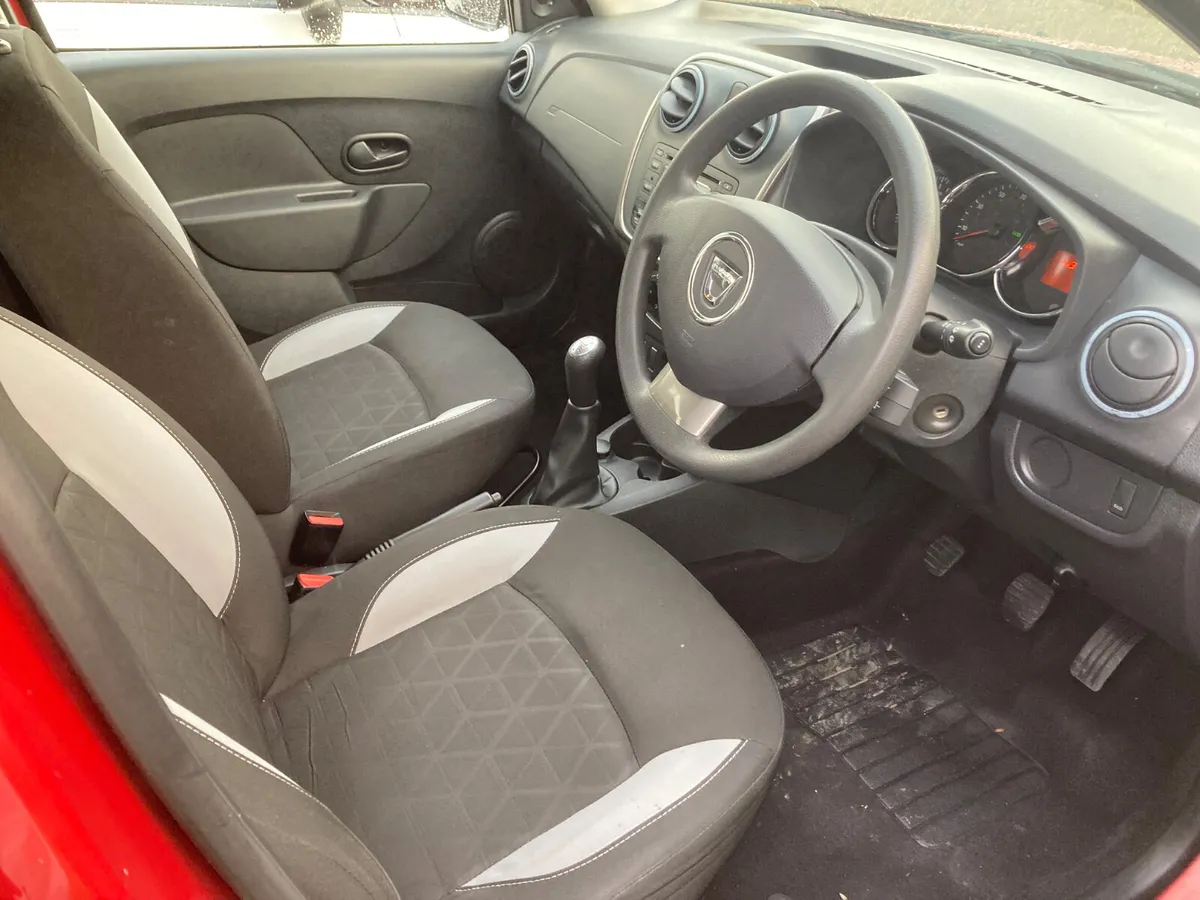 Dacia Sandero Stepway 2013 Petrol - Image 3