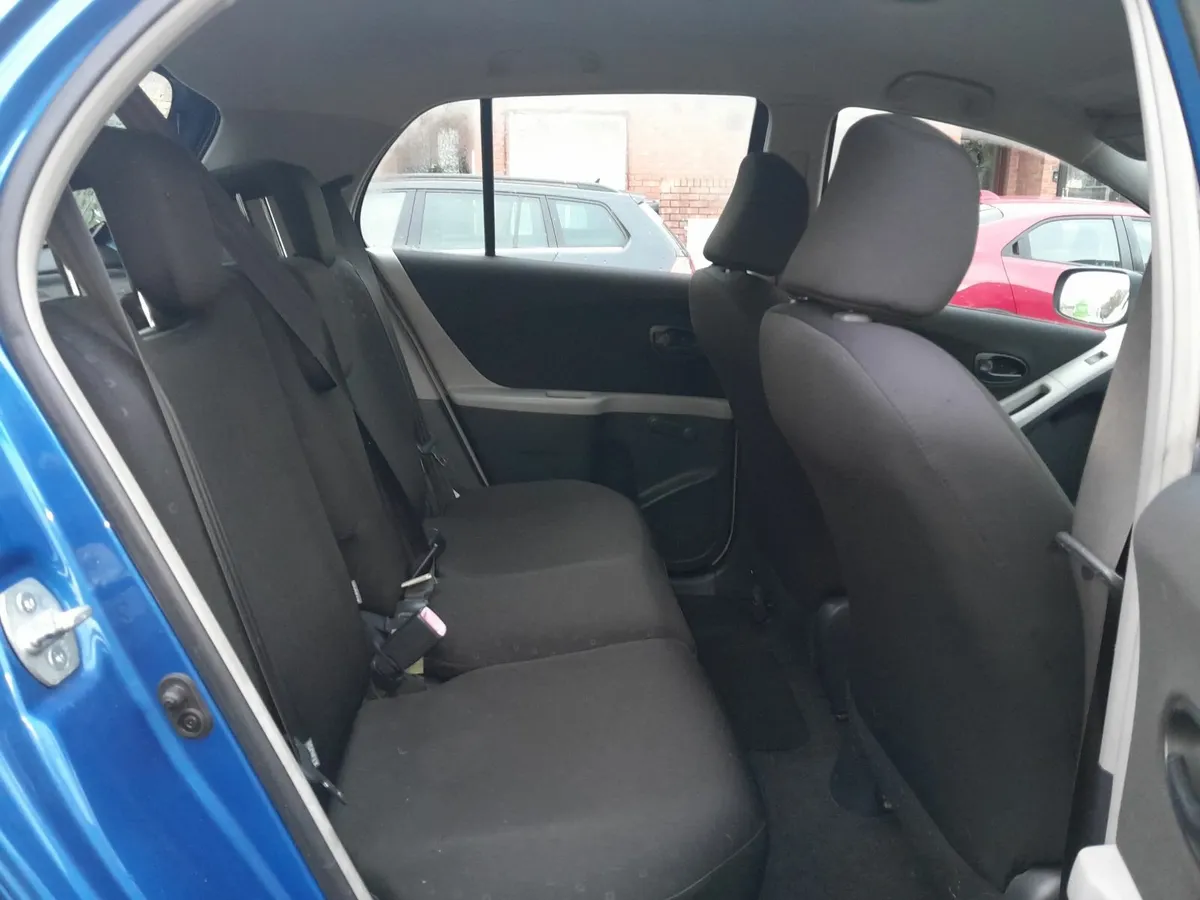 Toyota Yaris 1.0 nct 5/26 - Image 4