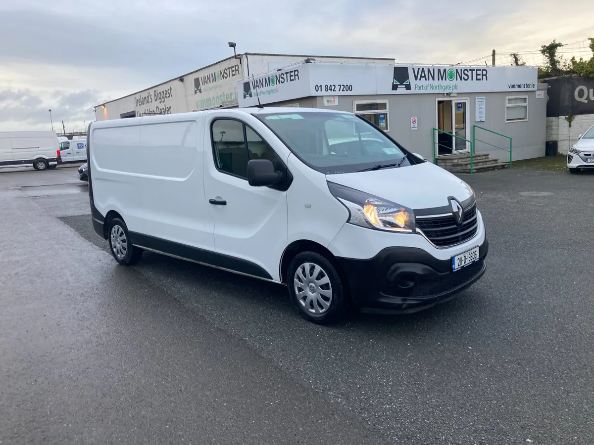 Renault Trafic 2021 - Image 1