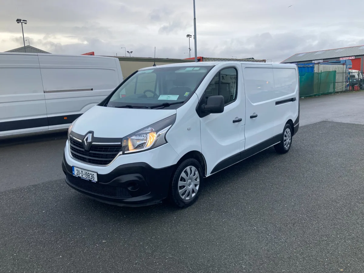 Renault Trafic 2021 - Image 3
