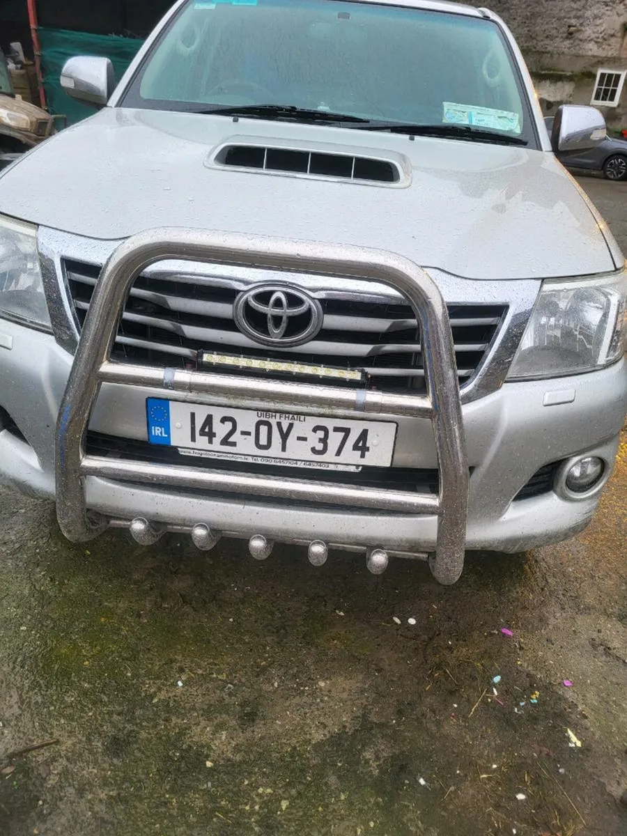 Toyota hilux - Image 2
