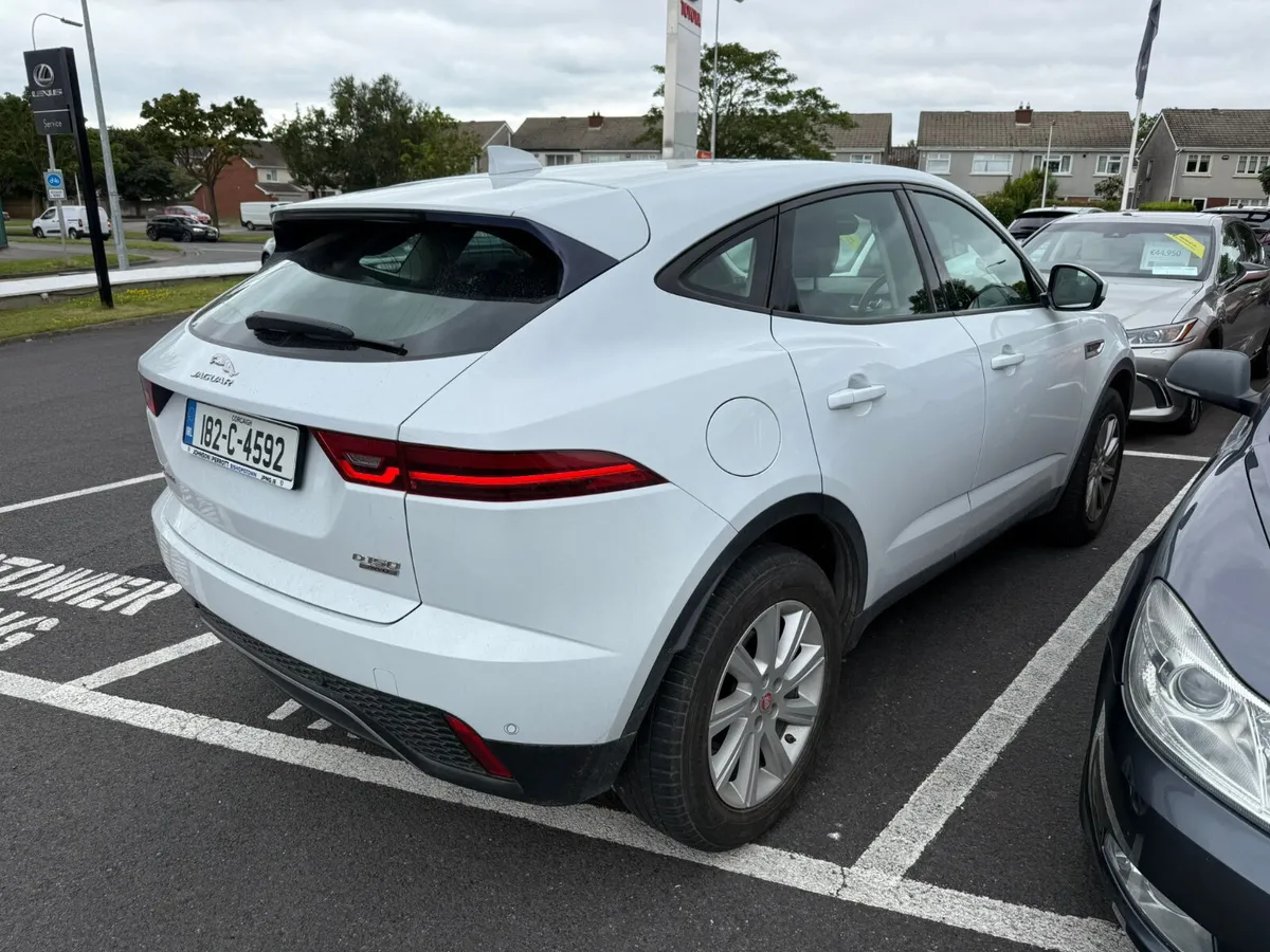 Jaguar E-Pace 2018 - Image 3