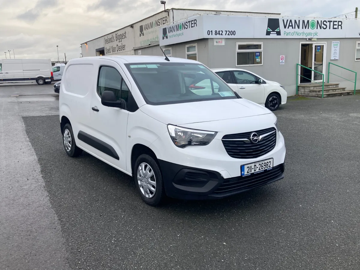 Opel Combo 2021 - Image 1