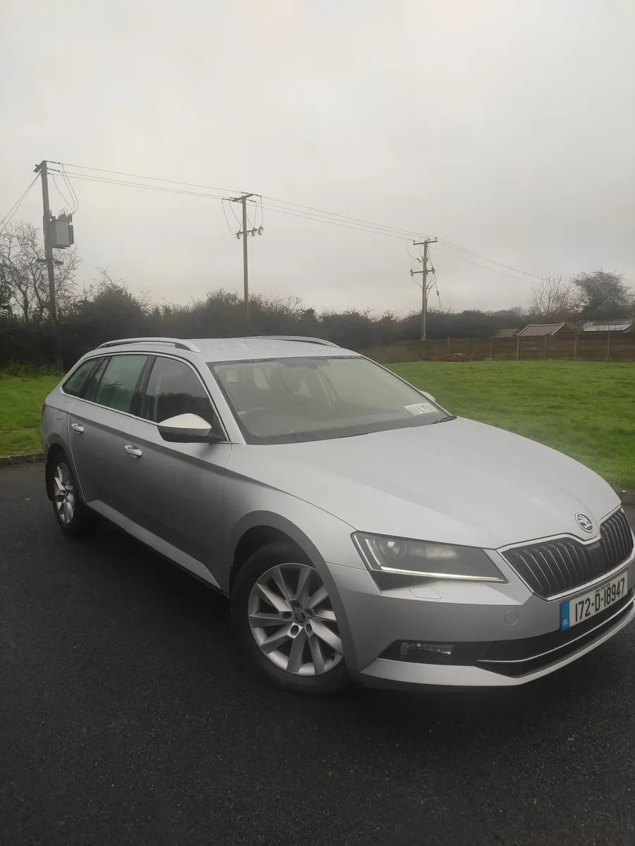 Skoda Superb 2017 - Image 1