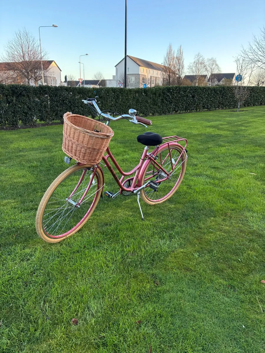 Raleigh Ladies City Bike - Image 2