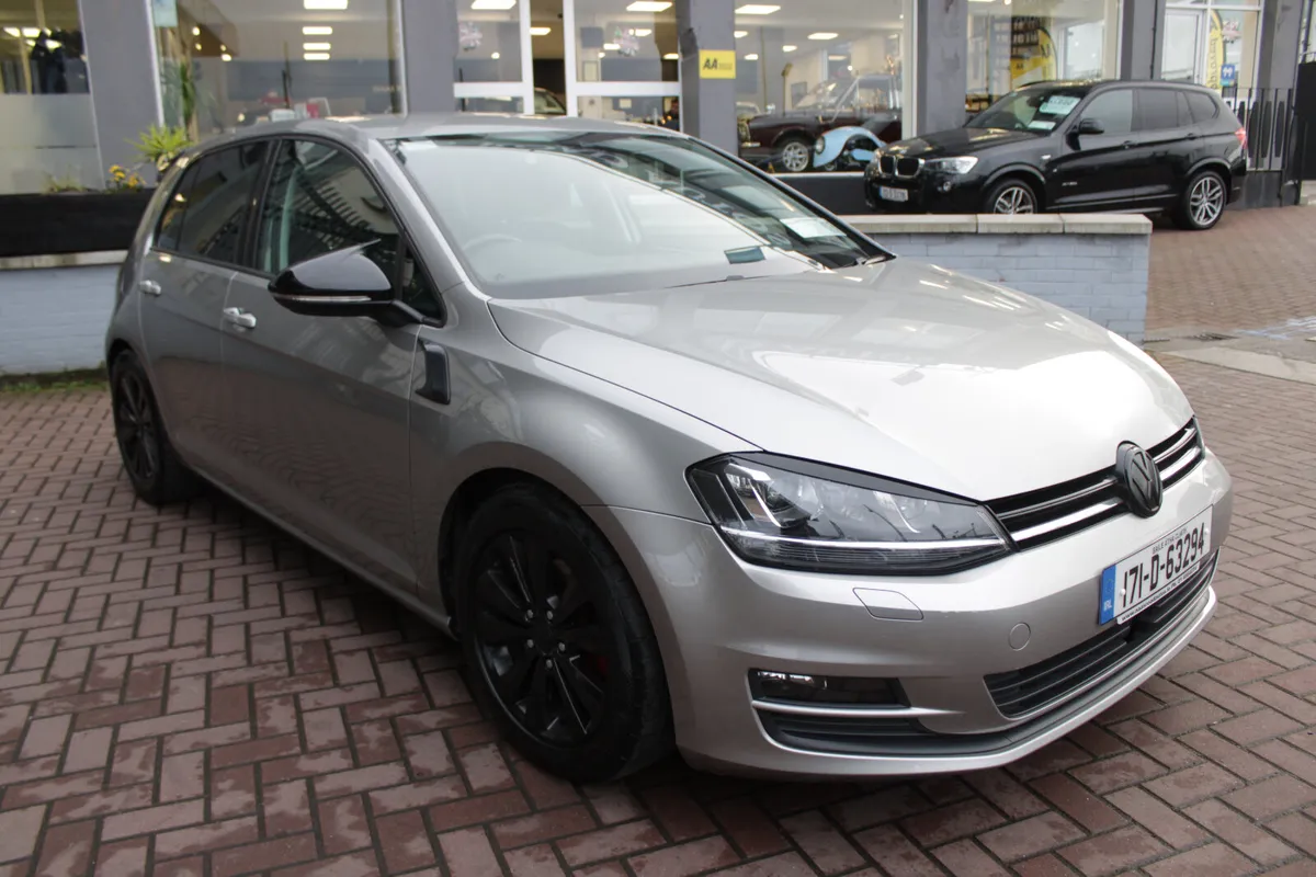Volkswagen Golf 2017 - Image 2
