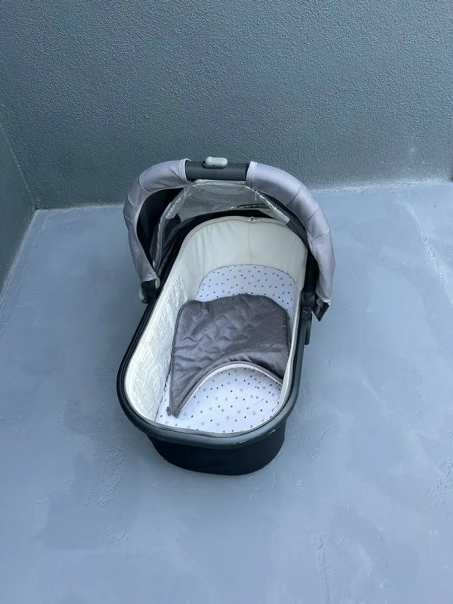 Buggy - UPPAbaby bassinet - Image 2