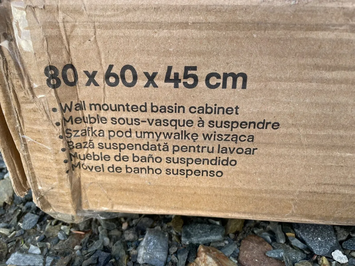 ‘Brand New’ - Bathroom vanity unit and sink - Image 2