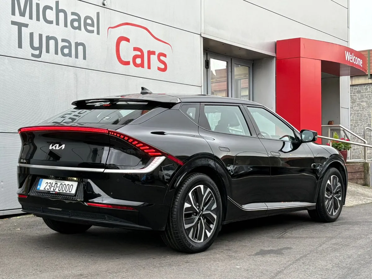 2023 Kia EV6 Air EV, 77kwh, 230bhp - Image 3