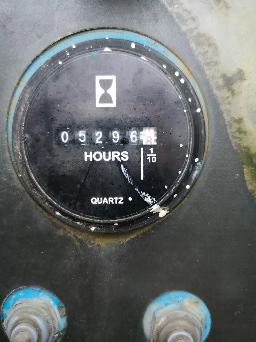 2008 Genie S-65 Boom Lift - Image 4